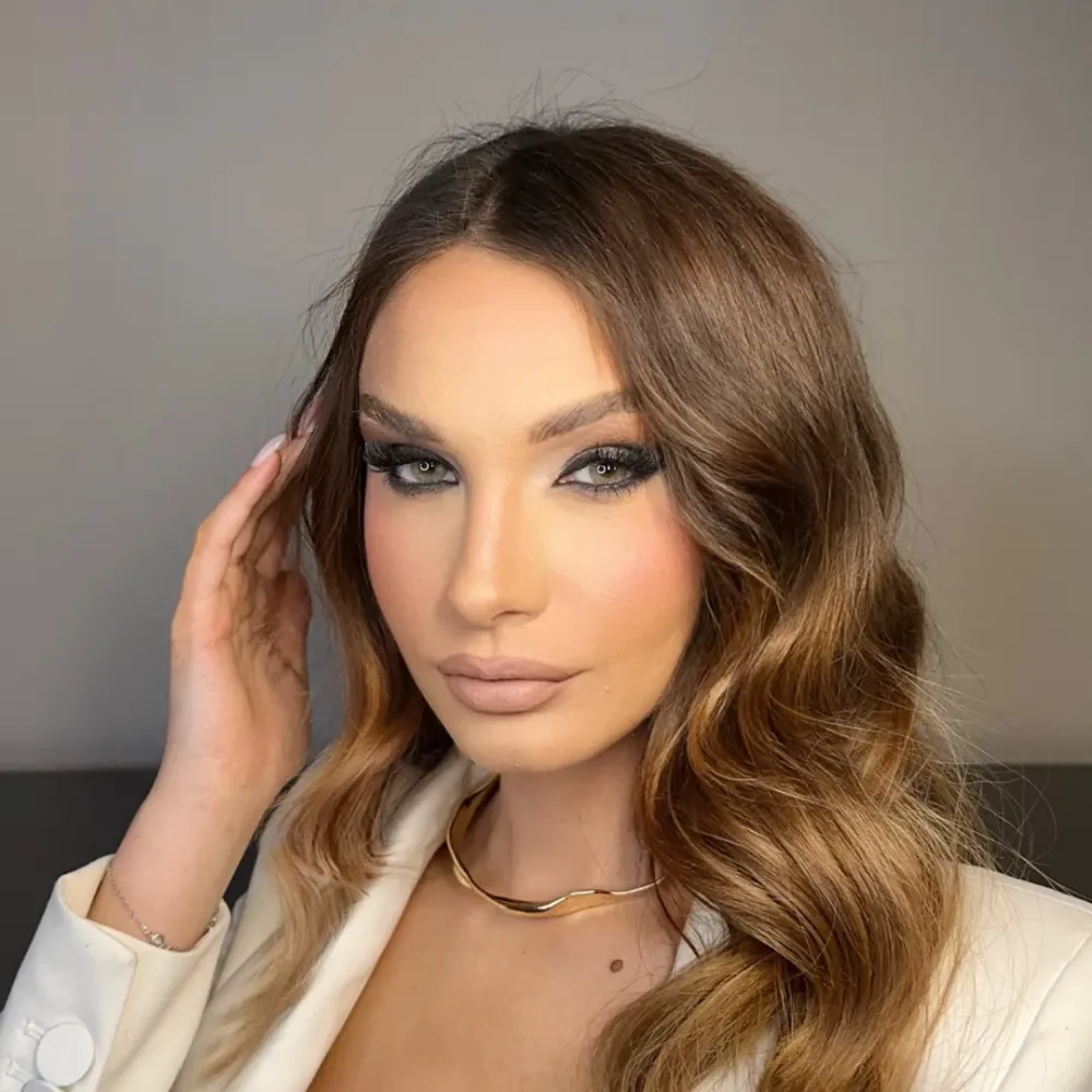 Crystal- On the gram (1)